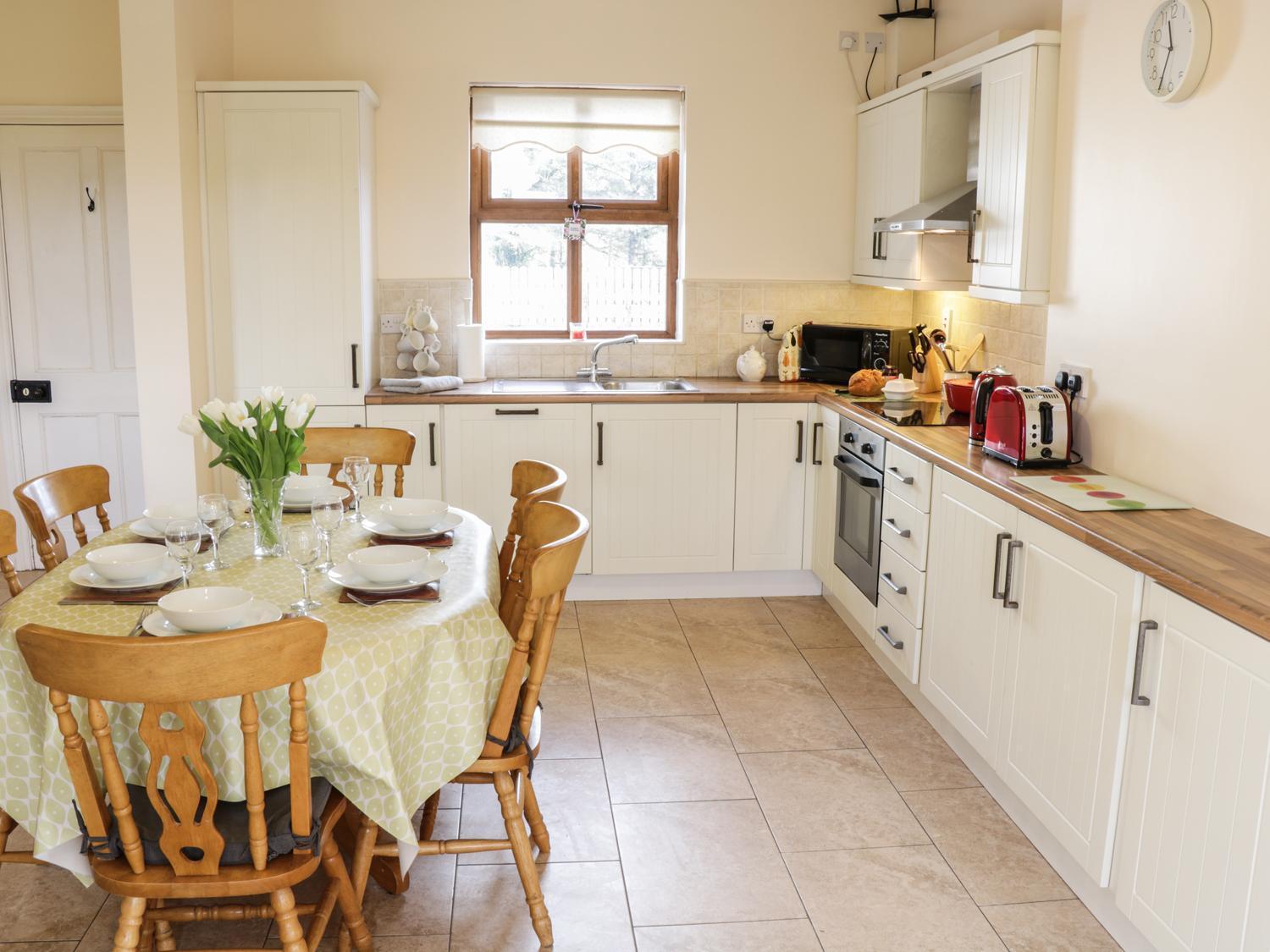 Cloonkee Cottage Crossmolina Exterior photo